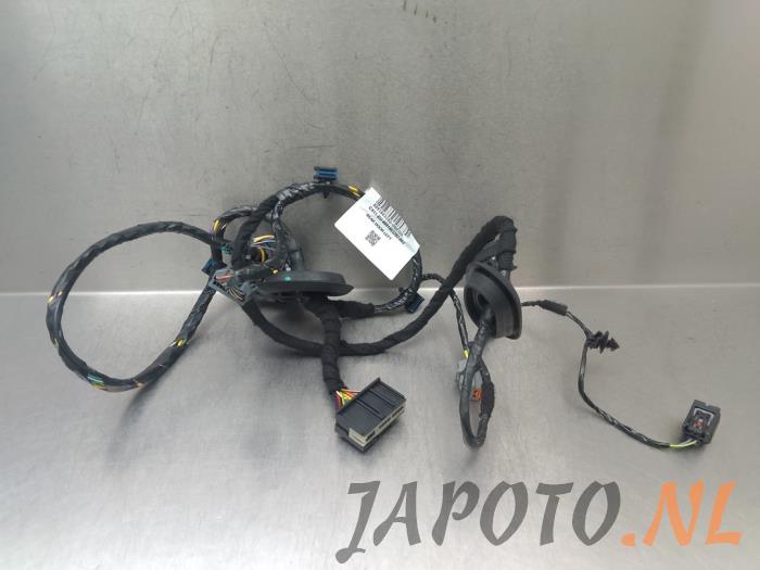 Begagnade Kablage Lynk &amp; Co 01 1.5 PHEV Pris € 52,45 Marginaltabell erbjuds av Japoto Parts B.V.