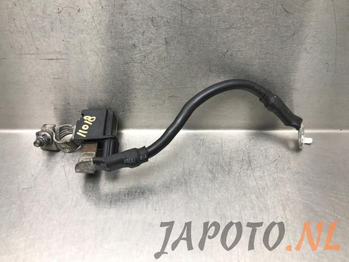 Begagnade Batterisensor Kia Rio IV (YB) 1.0i T-GDi 100 12V Pris € 52,45 Marginaltabell erbjuds av Japoto Parts B.V.