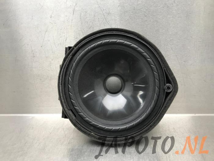 Używane Glosnik Honda Civic (FK/FN) 2.0i Type R VTEC 16V Cena € 20,95 Procedura marży oferowane przez Japoto Parts B.V.