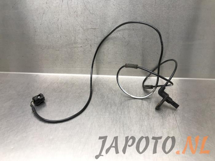 Begagnade ABS-sensor Toyota Corolla (E21/EA1/EH1) 1.8 16V Hybrid Pris € 20,95 Marginaltabell erbjuds av Japoto Parts B.V.