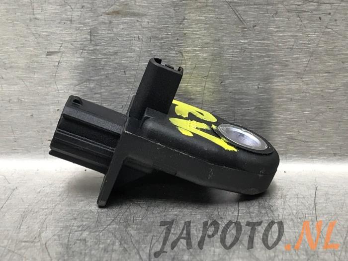 Begagnade Airbagsensor Toyota Corolla (E21/EA1/EH1) 1.8 16V Hybrid Pris € 26,20 Marginaltabell erbjuds av Japoto Parts B.V.