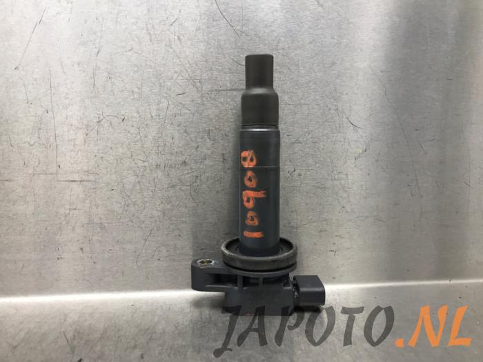 Usagé Bobine Toyota Yaris II (P9) 1.3 16V VVT-i Prix € 10,49 Règlement à la marge proposé par Japoto Parts B.V.