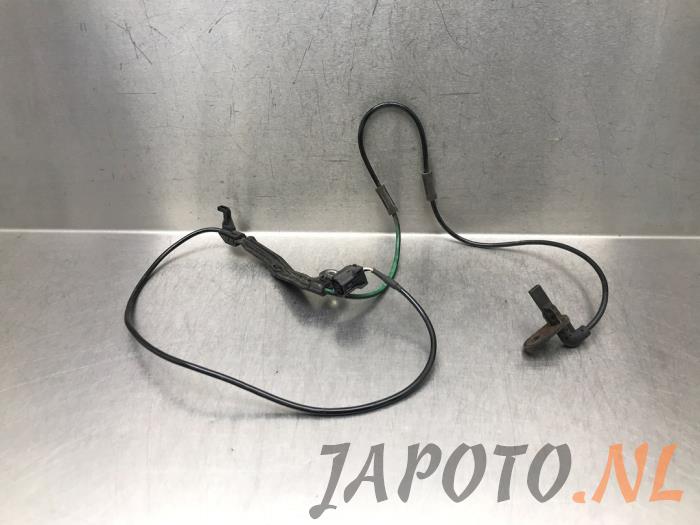 Begagnade ABS-sensor Toyota Corolla (E21/EA1/EH1) 1.8 16V Hybrid Pris € 20,95 Marginaltabell erbjuds av Japoto Parts B.V.