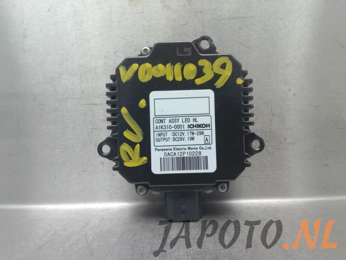 Używane Modułowy reflektor LED Nissan Leaf (ZE0) Leaf Cena € 104,95 Procedura marży oferowane przez Japoto Parts B.V.