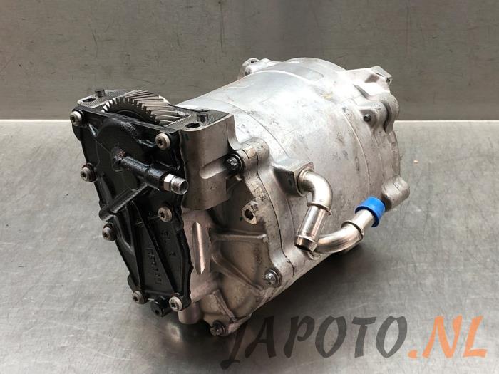 Używane Pradnica Lynk &amp; Co 01 1.5 PHEV Cena € 523,95 Procedura marży oferowane przez Japoto Parts B.V.
