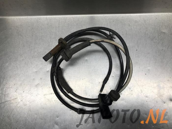 Begagnade ABS-sensor Nissan Leaf (ZE0) Leaf Pris € 26,20 Marginaltabell erbjuds av Japoto Parts B.V.