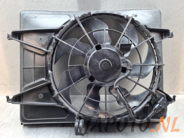 Używane Wentylator Kia Pro cee'd (EDB3) 1.4 CVVT 16V Cena € 62,95 Procedura marży oferowane przez Japoto Parts B.V.