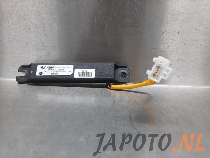 Używane Keyless Entry-Antena Kia Niro I (DE) E-Niro 64 kWh Cena € 20,99 Procedura marży oferowane przez Japoto Parts B.V.