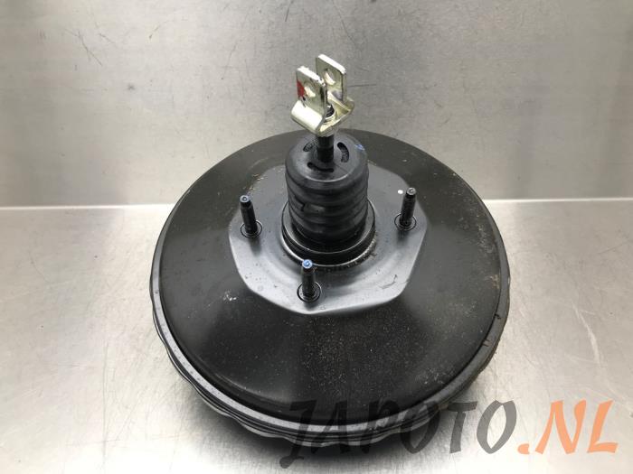 Usagé Servo frein Suzuki Celerio (LF) 1.0 12V Prix € 36,70 Règlement à la marge proposé par Japoto Parts B.V.