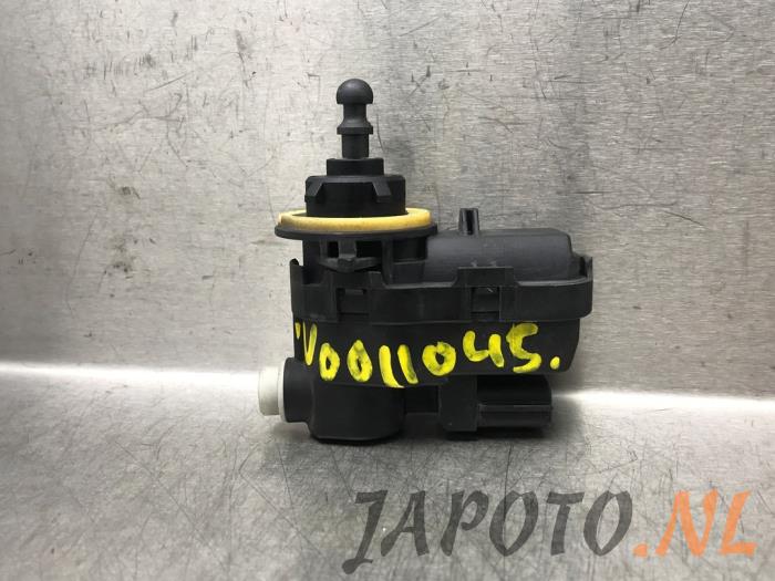 Używane Silnik reflektora Nissan Juke (F15) 1.6 16V Cena € 15,73 Procedura marży oferowane przez Japoto Parts B.V.
