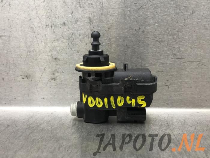 Używane Silnik reflektora Nissan Juke (F15) 1.6 16V Cena € 15,73 Procedura marży oferowane przez Japoto Parts B.V.