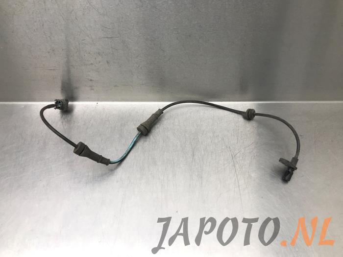 Begagnade ABS-sensor Nissan Juke (F15) 1.6 16V Pris € 20,95 Marginaltabell erbjuds av Japoto Parts B.V.