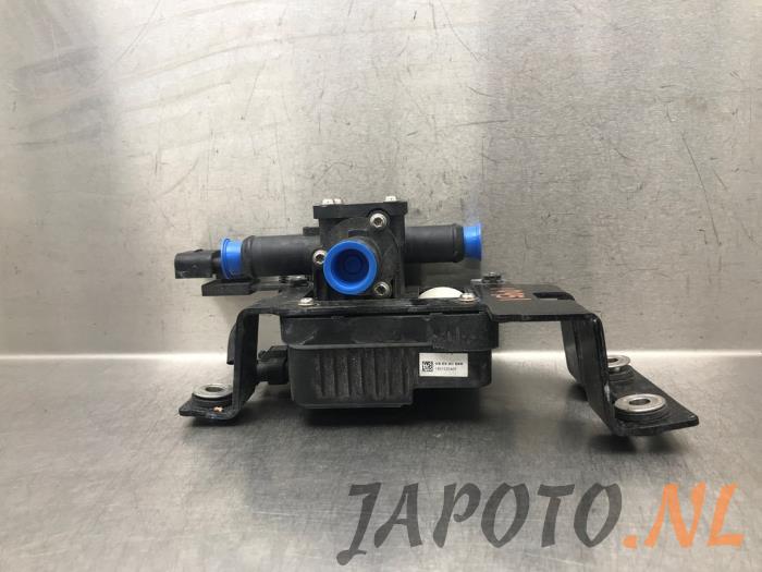 Begagnade Extra vattenpump Kia Niro I (DE) E-Niro 64 kWh Pris € 131,20 Marginaltabell erbjuds av Japoto Parts B.V.