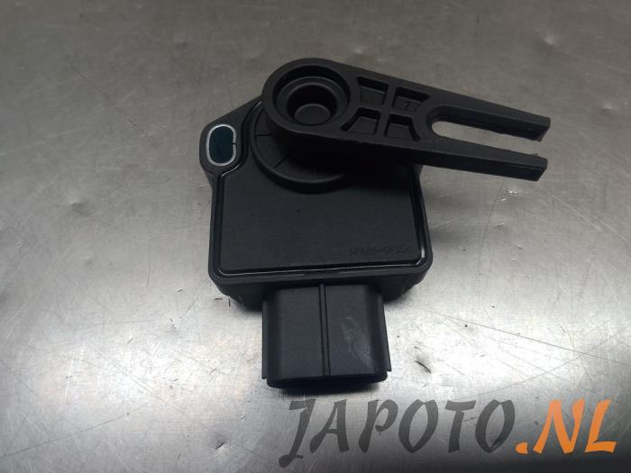Begagnade Gaspedalsensor Kia Niro I (DE) 1.6 GDI Hybrid Pris € 36,70 Marginaltabell erbjuds av Japoto Parts B.V.
