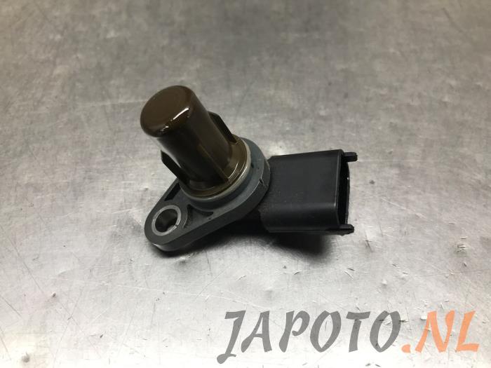 Begagnade Kamaxelsensor Hyundai Kona (OS) 1.6 GDi HEV 16V Pris € 26,20 Marginaltabell erbjuds av Japoto Parts B.V.