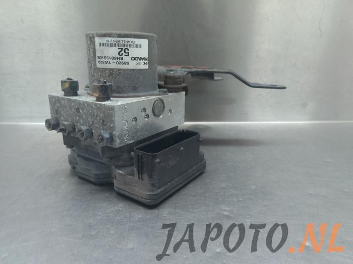 Begagnade ABS-pump Kia Rio III (UB) 1.2 CVVT 16V Pris € 41,95 Marginaltabell erbjuds av Japoto Parts B.V.