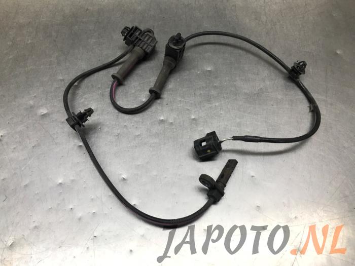 Begagnade ABS-sensor Mazda 3 (BM/BN) 2.2 SkyActiv-D 150 16V Pris € 15,70 Marginaltabell erbjuds av Japoto Parts B.V.