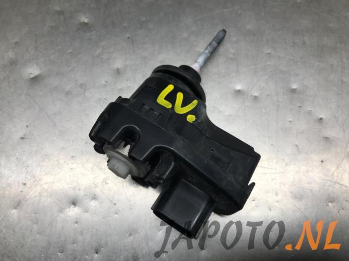 Używane Silnik reflektora Mazda 3 (BM/BN) 2.2 SkyActiv-D 150 16V Cena € 26,20 Procedura marży oferowane przez Japoto Parts B.V.