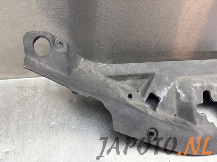 Gebrauchte Abdeckplatte sonstige Toyota C-HR (X1,X5) 1.8 16V Hybrid Preis € 52,45 Margenregelung angeboten von Japoto Parts B.V.