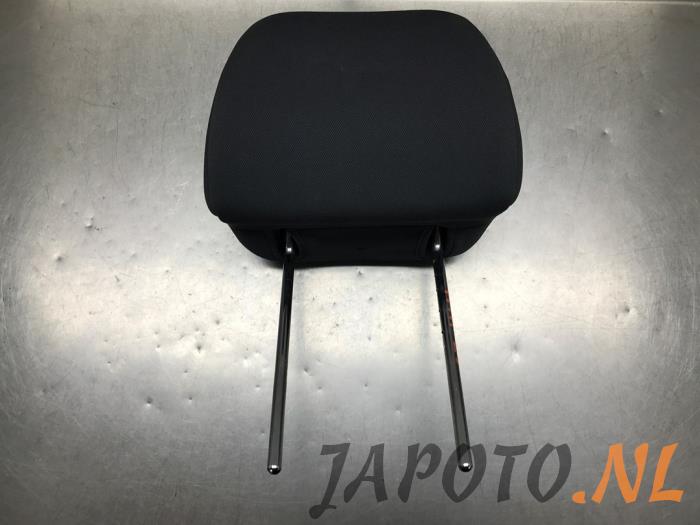 Używane Zaglówek Kia Rio III (UB) 1.2 CVVT 16V Cena € 20,95 Procedura marży oferowane przez Japoto Parts B.V.