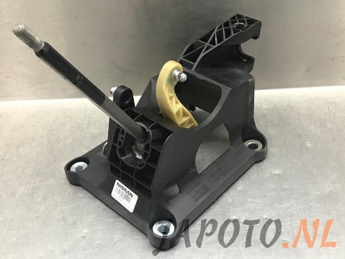 Gebrauchte Schaltbox Nissan NV 200 (M20M) 1.5 dCi 90 Preis € 26,20 Margenregelung angeboten von Japoto Parts B.V.