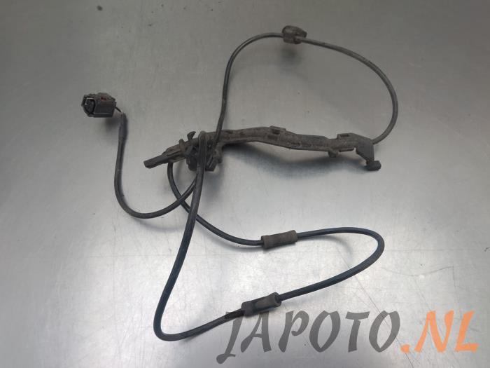 Begagnade ABS-sensor Toyota C-HR (X1,X5) 1.8 16V Hybrid Pris € 15,70 Marginaltabell erbjuds av Japoto Parts B.V.