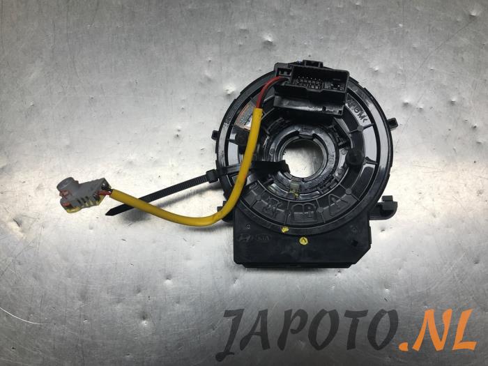 Begagnade Styrvinkelsensor Hyundai Tucson (TL) 1.6 T-GDi 16V 4WD Pris € 52,45 Marginaltabell erbjuds av Japoto Parts B.V.