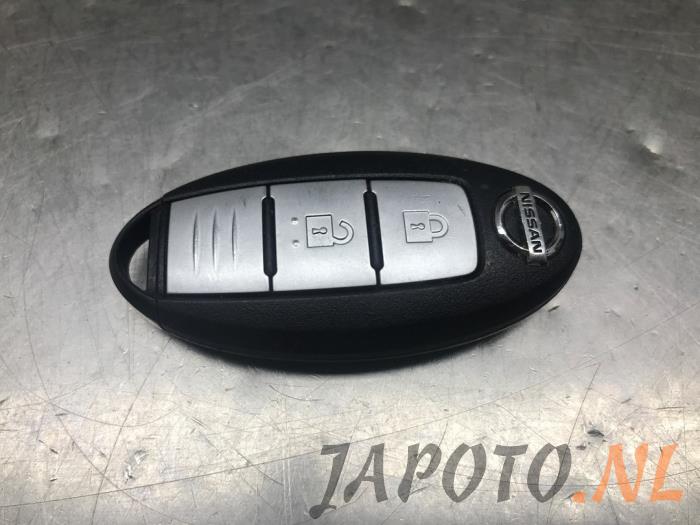 Używane Klucz Nissan Note (E12) 1.2 68 Cena € 26,20 Procedura marży oferowane przez Japoto Parts B.V.