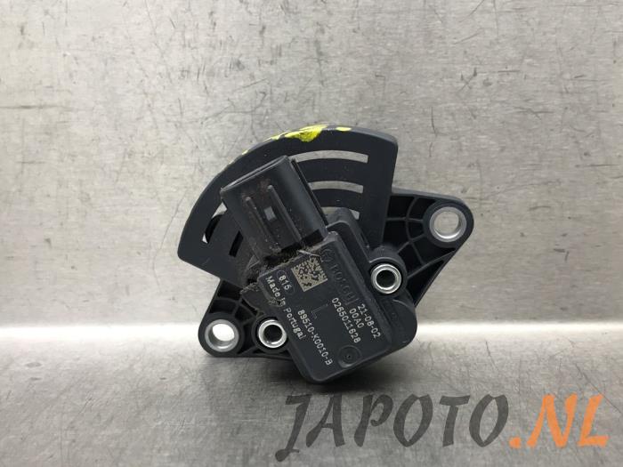 Begagnade Gaspedalsensor Toyota Yaris Cross (PB1/PJ1) 1.5 12V Hybrid 115 Pris € 52,45 Marginaltabell erbjuds av Japoto Parts B.V.