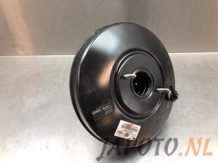 Usagé Assistant de freinage Nissan Qashqai (J11) 1.3 DIG-T 140 16V Prix € 78,70 Règlement à la marge proposé par Japoto Parts B.V.