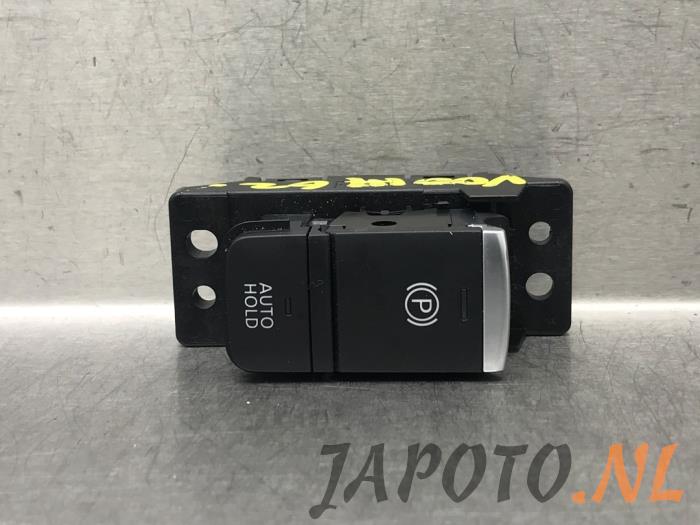 Gebrauchte Handbremse Schalter Nissan Qashqai (J11) 1.3 DIG-T 140 16V Preis € 26,20 Margenregelung angeboten von Japoto Parts B.V.