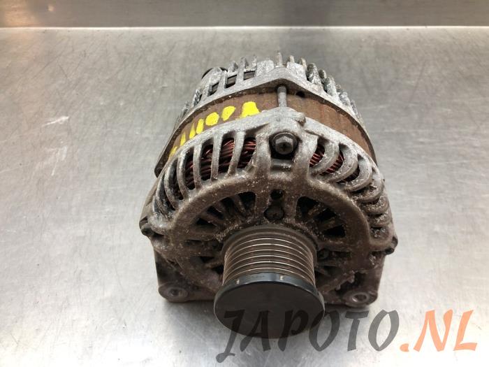 Usagé Dynamo Nissan Qashqai (J10) 2.0 dCi Prix € 52,45 Règlement à la marge proposé par Japoto Parts B.V.
