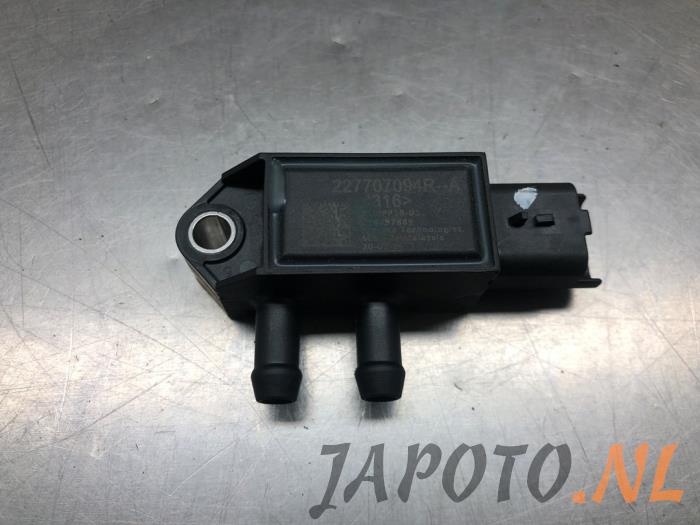 Begagnade Laddtryckssensor Nissan Qashqai (J11) 1.3 DIG-T 140 16V Pris € 41,95 Marginaltabell erbjuds av Japoto Parts B.V.