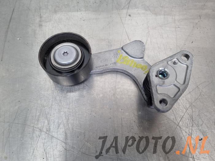 Usados Rodillo tensor correa múltiple Hyundai Kona (OS) 1.6 GDi HEV 16V Precio € 36,70 Norma de margen ofrecido por Japoto Parts B.V.