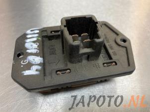 Usados Resistencia de calefactor Suzuki Alto (GF) 1.0 12V Precio € 14,95 Norma de margen ofrecido por Japoto Parts B.V.