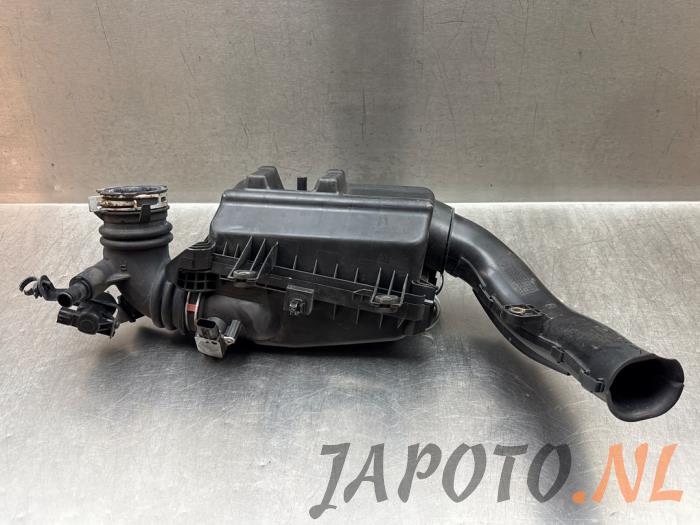 Gebrauchte Luftfiltergehäuse Toyota Verso S 1.33 16V Dual VVT-I Preis € 52,49 Margenregelung angeboten von Japoto Parts B.V.