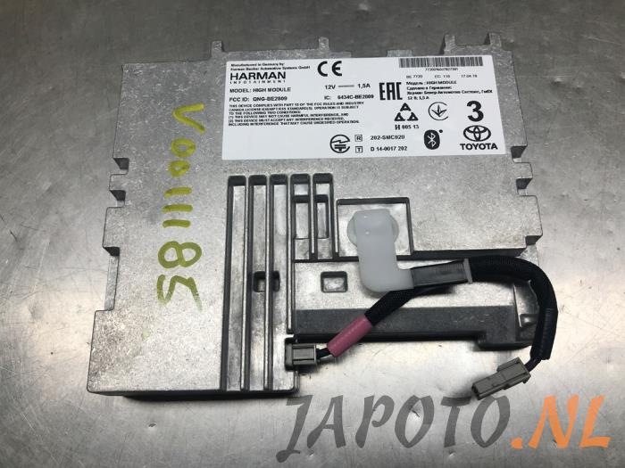 Usagé Module navigation Toyota Prius (ZVW5) 1.8 16V Hybrid Prix € 367,45 Règlement à la marge proposé par Japoto Parts B.V.