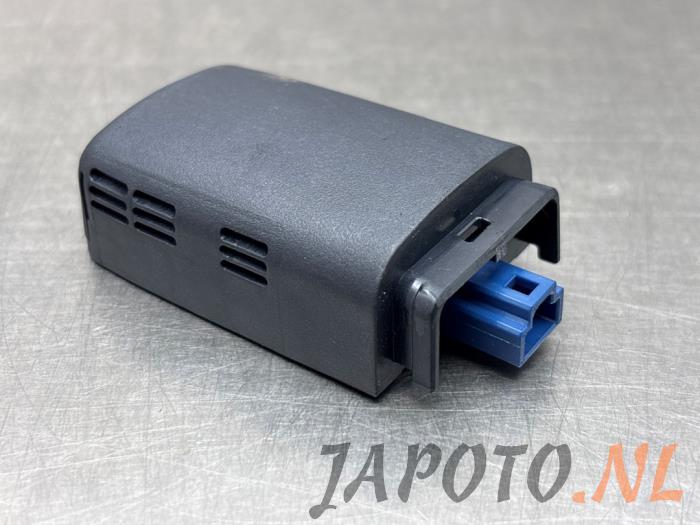 Gebrauchte Regensensor Toyota Prius (ZVW5) 1.8 16V Hybrid Preis € 26,24 Margenregelung angeboten von Japoto Parts B.V.