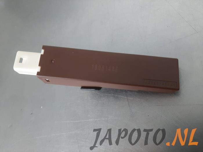 Używane Keyless Entry-Antena Toyota Prius (ZVW5) 1.8 16V Hybrid Cena € 20,99 Procedura marży oferowane przez Japoto Parts B.V.