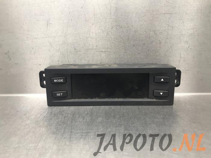 Begagnade Innerdisplay Chevrolet Captiva (C140) 2.2 D 16V 4x2 Pris € 52,45 Marginaltabell erbjuds av Japoto Parts B.V.