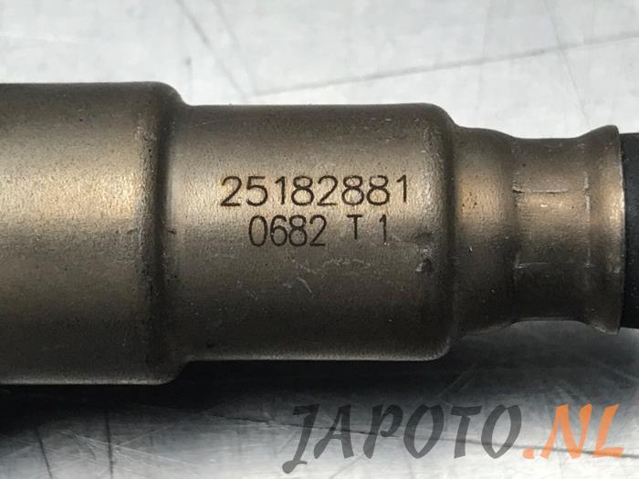 Sonde lambda d'un Chevrolet Captiva (C140) 2.2 D 16V 4x2 2013