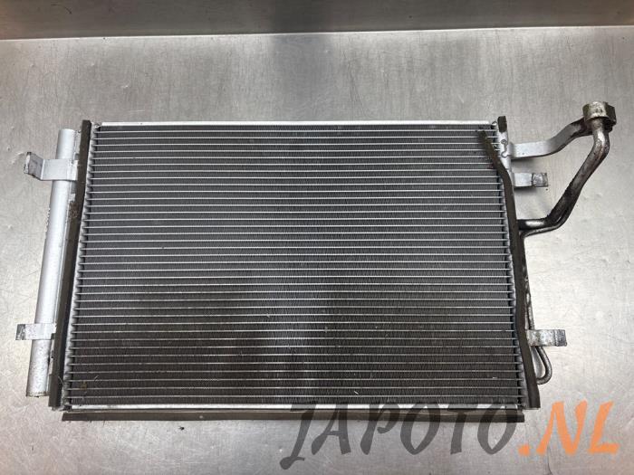 Usagé Radiateur Hyundai i30 (FD) 1.6 CVVT 16V Prix € 52,45 Règlement à la marge proposé par Japoto Parts B.V.