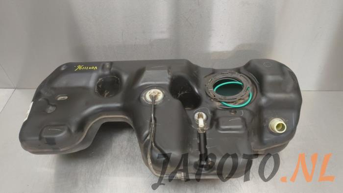 Begagnade Tank Nissan Qashqai (J11) 1.2 DIG-T 16V Pris € 52,45 Marginaltabell erbjuds av Japoto Parts B.V.