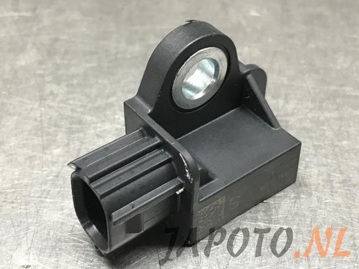 Begagnade Airbagsensor Nissan Qashqai (J11) 1.2 DIG-T 16V Pris € 20,95 Marginaltabell erbjuds av Japoto Parts B.V.