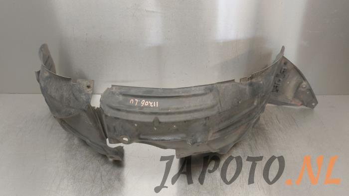 Usados Protector interno Mazda 2 (DJ/DL) 1.5 SkyActiv-G 90 Precio € 26,20 Norma de margen ofrecido por Japoto Parts B.V.