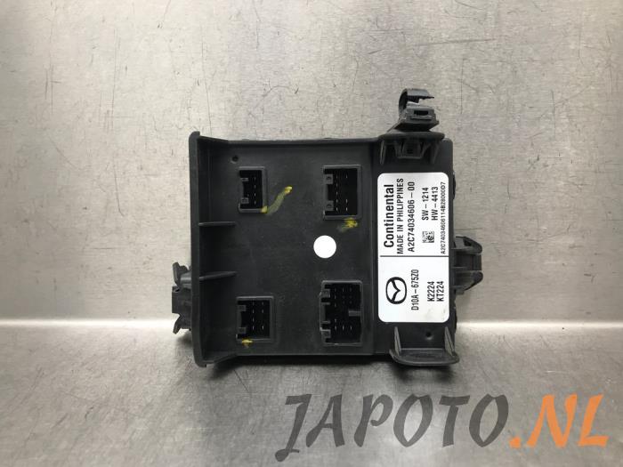 Używane Modul Comfort Mazda 2 (DJ/DL) 1.5 SkyActiv-G 90 Cena € 52,49 Procedura marży oferowane przez Japoto Parts B.V.