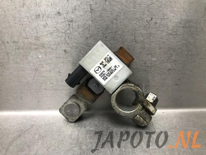 Begagnade Batterisensor Mazda 2 (DJ/DL) 1.5 SkyActiv-G 90 Pris € 41,95 Marginaltabell erbjuds av Japoto Parts B.V.