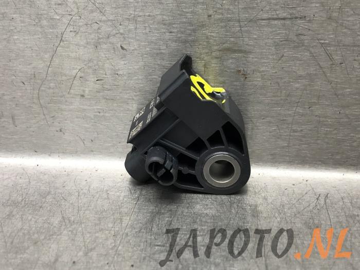 Begagnade Airbagsensor Kia Sportage (NQ5E) 1.6 T-GDI MEHV 48V Pris € 26,20 Marginaltabell erbjuds av Japoto Parts B.V.