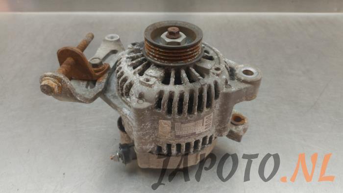 Begagnade Dynamo Daihatsu Materia 1.3 16V Pris € 36,74 Marginaltabell erbjuds av Japoto Parts B.V.