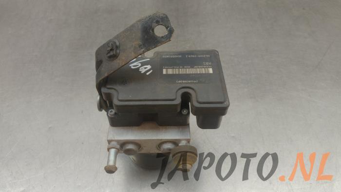 Usagé Pompe ABS Daihatsu Materia 1.3 16V Prix € 78,70 Règlement à la marge proposé par Japoto Parts B.V.